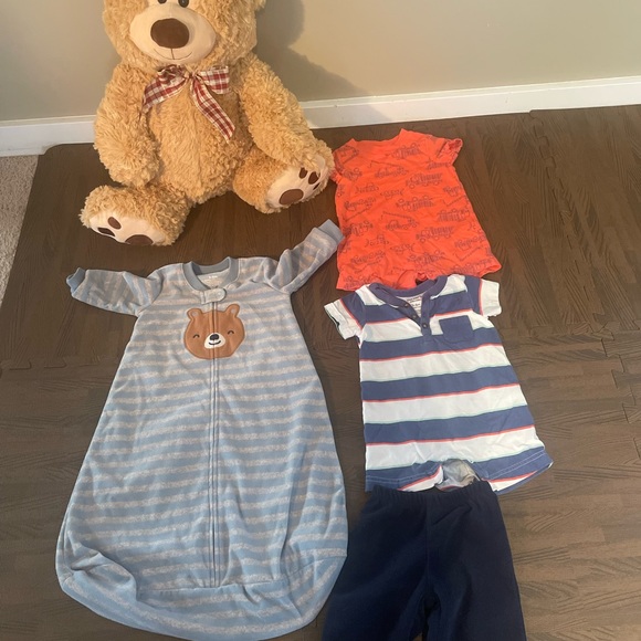 Bundle baby boy clothes. Carter’s - Picture 3 of 6